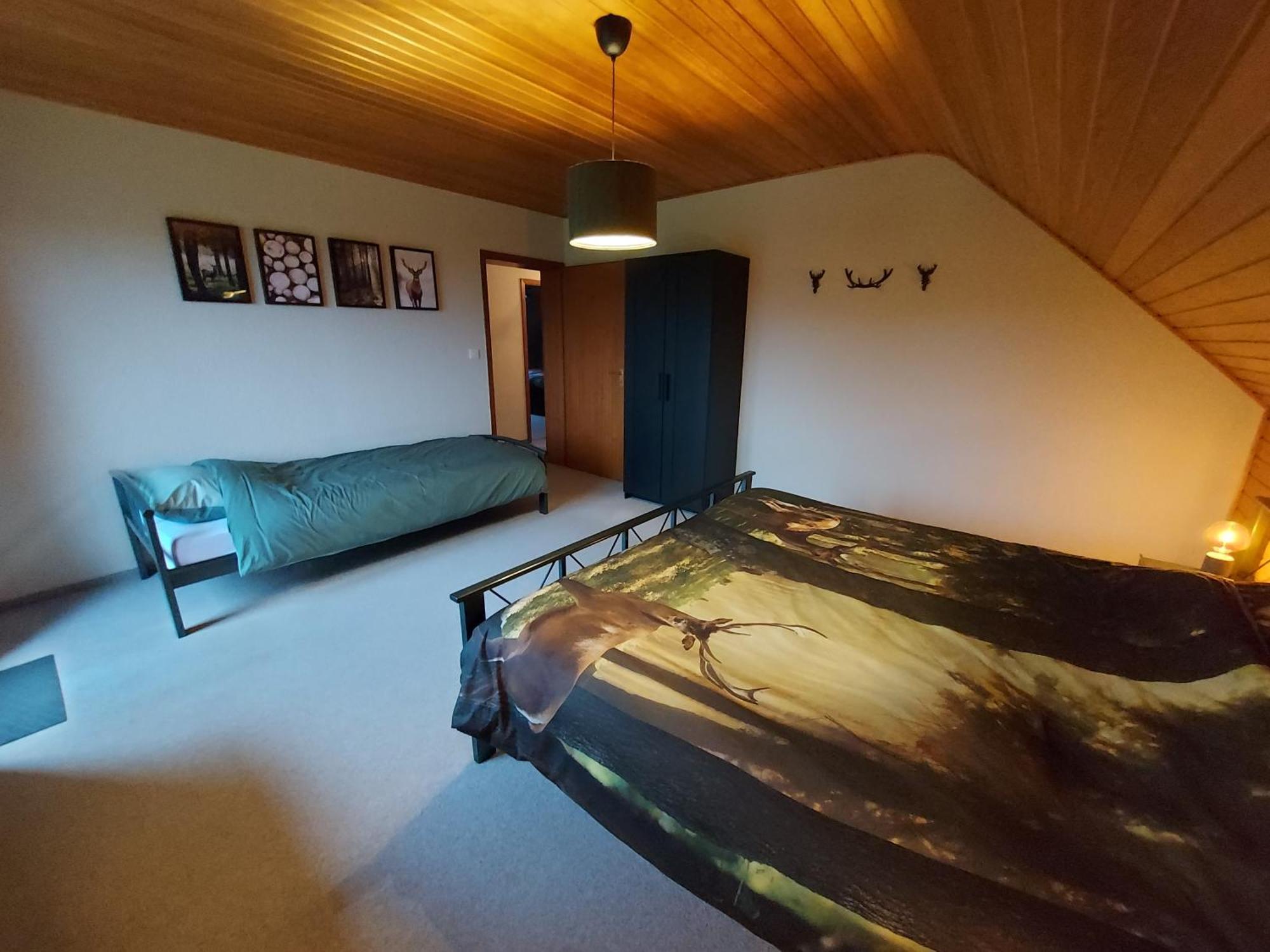 Ferienhaus Hescheld With Private Jacuzzi Хелентал Екстериор снимка