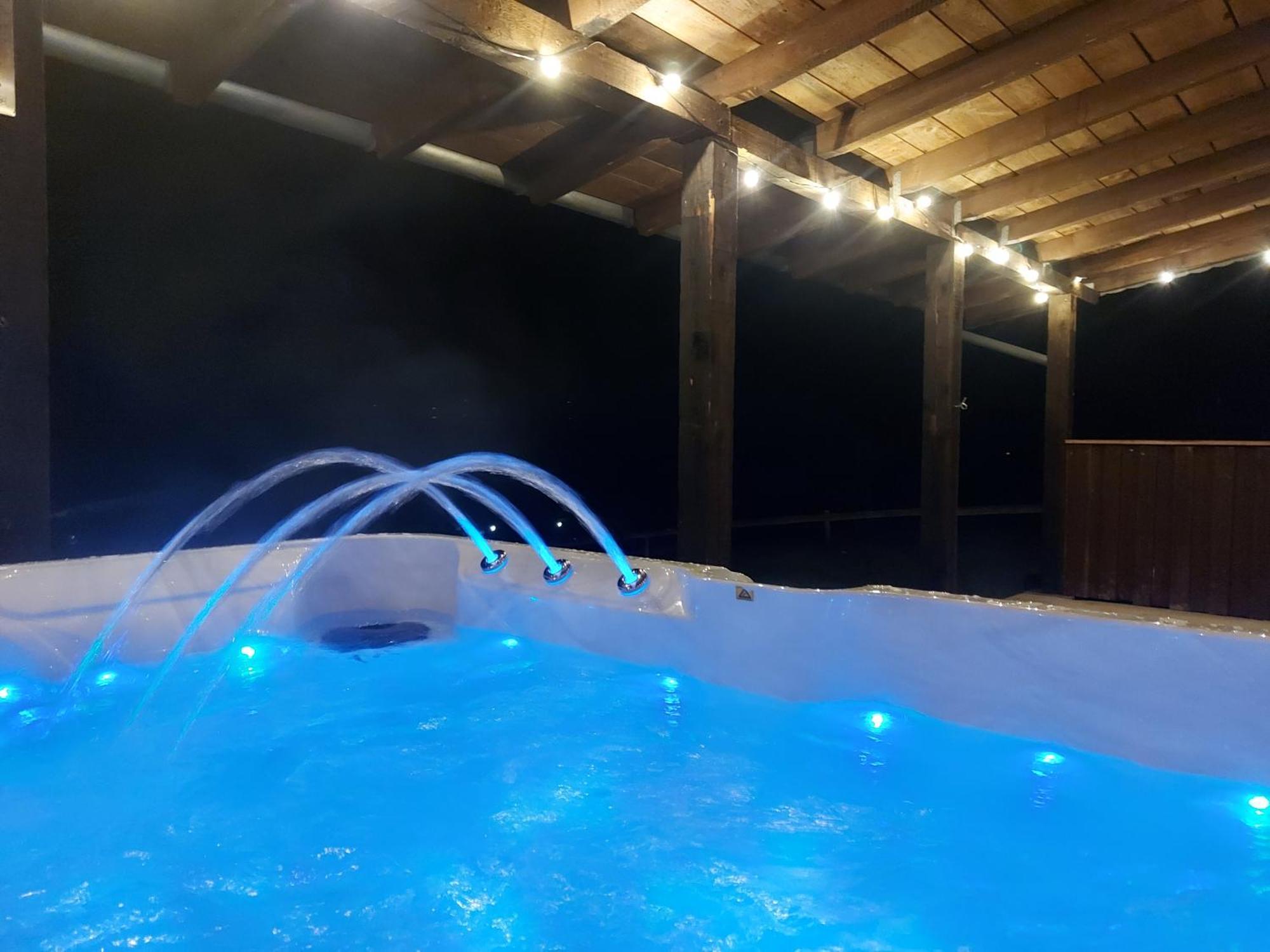 Ferienhaus Hescheld With Private Jacuzzi Хелентал Екстериор снимка
